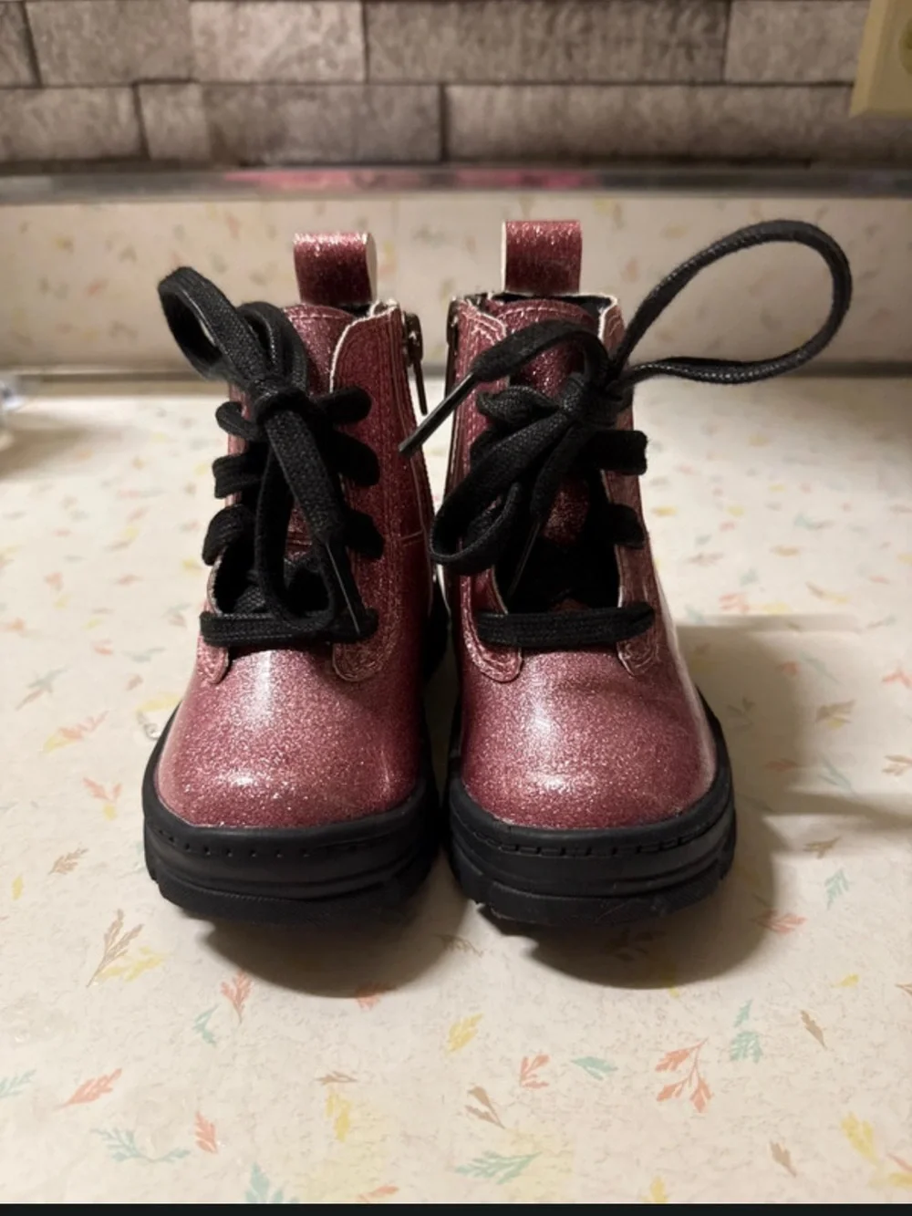 UGG Girls Sparkle Pink Lace-Up Ankle Boots